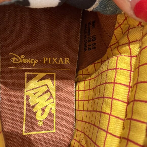 VANS x Toy Story Woody Sk8-Hi Reissue PT - Mens Size 5.5 / Women’s 7 SAMPLE - Picture 11 of 11